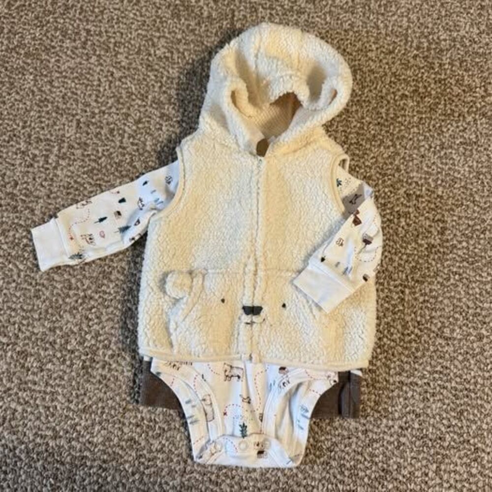 Carter's Baby Boy 3-Piece Set Sherpa Bear Vest Woodland Bodysuit 6 Months
